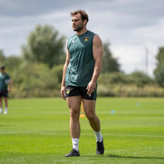 Northampton Saints Rugby 24/25 Training Poly T-Shirt SL Adult Northampton Saints Rugby 24/25 Training Poly T-Shirt SL Adult