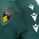 Northampton Saints Rugby 24/25 Training Sweatshirt Adult Northampton Saints Rugby 24/25 Training Sweatshirt Adult